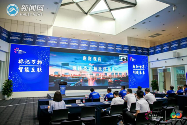 27efc3882f0e478aa46b9edb671bc190.jpg 物联网1.jpg