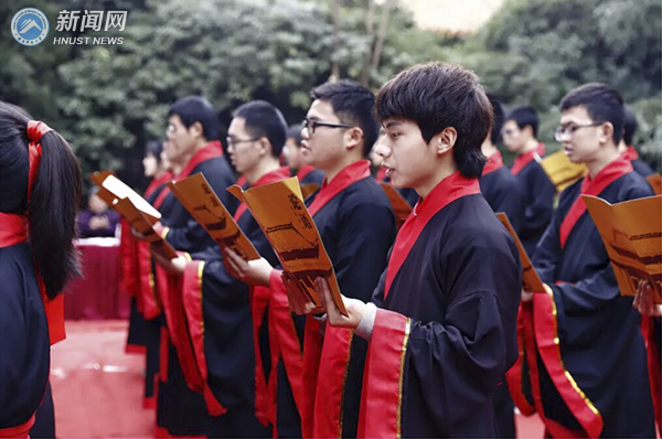 4252e9bde73a4f7c8fba8ca2360dcca7.jpg 礼成6.jpg