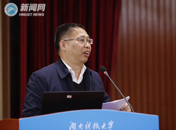 a4bbda6671be434488d924b80baff24b.jpg 人才5.jpg