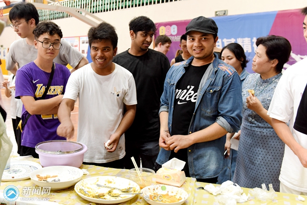 b4428f5f400b46269f433f35904e9af2.jpg 毕业4.jpg