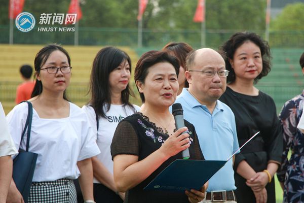 dbe64e295df342f6bba605dd519ec983.jpg 青春1.jpg