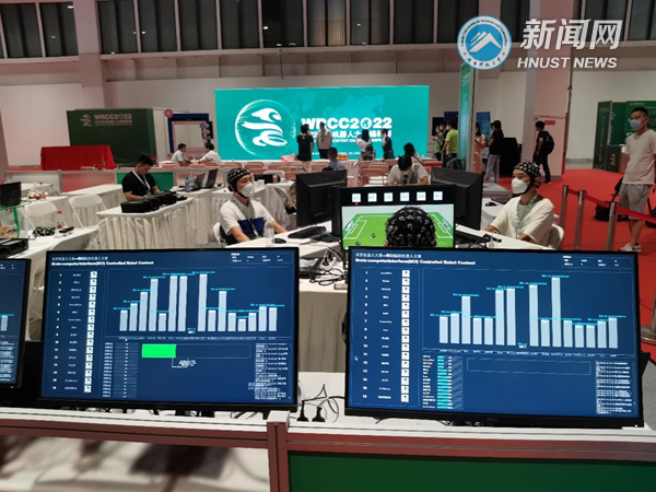 1fe4a74821d74f67a6be22f4b50d391a.png 机器人1.png