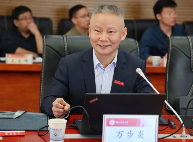 c6c42660c5494e28a52f8b7e7fbbd295.jpeg 海牛2.jpeg