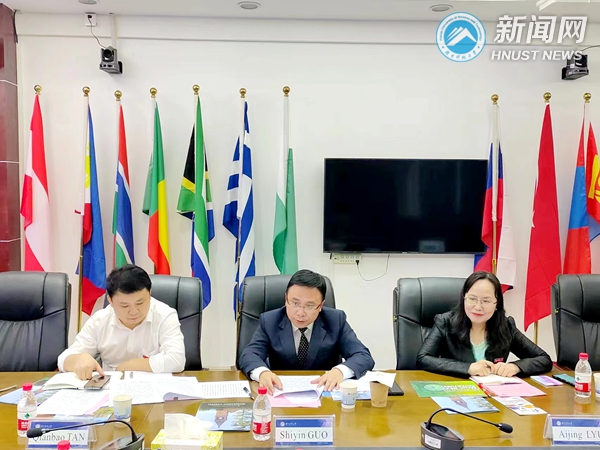 723cedb7963d4b42929ccaf5b99fca02.jpg 美国2.jpg