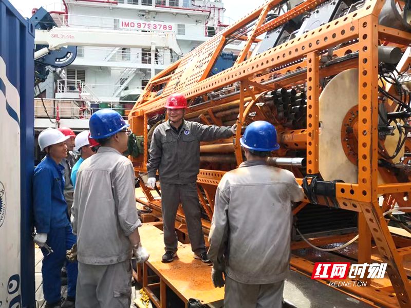 cf01b1c2d0e74b9e8ccf8e941bc5e2ed.jpg 红网6.jpg